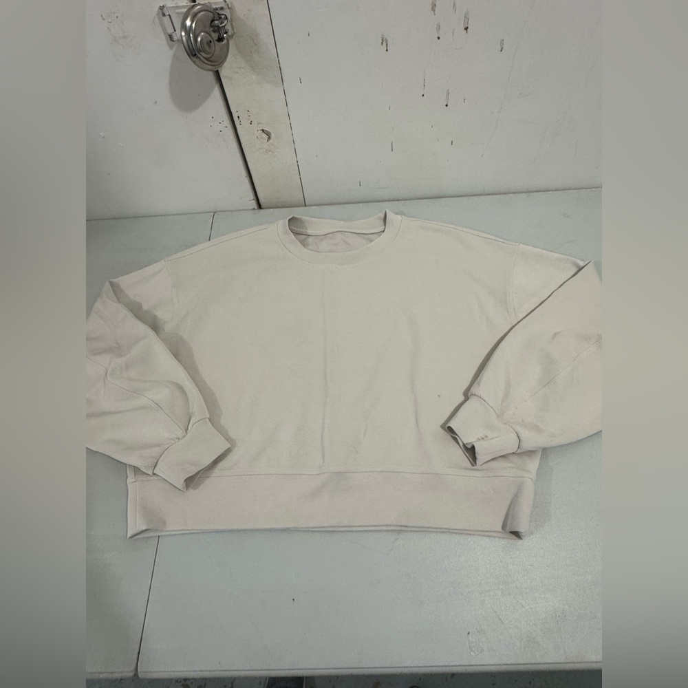 Lululemon womens cropped sweater size 10